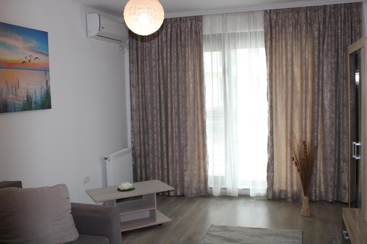 Bluewaves Apartment Mamaia Nord Năvodari Esterno foto