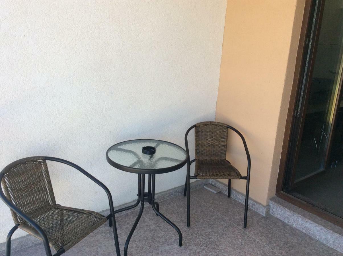 Bluewaves Apartment Mamaia Nord Năvodari Esterno foto