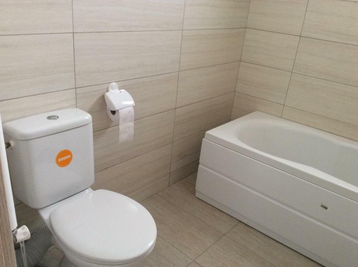 Bluewaves Apartment Mamaia Nord Năvodari Esterno foto